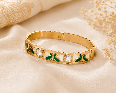 Emerald Clover Crystal Bracelet
