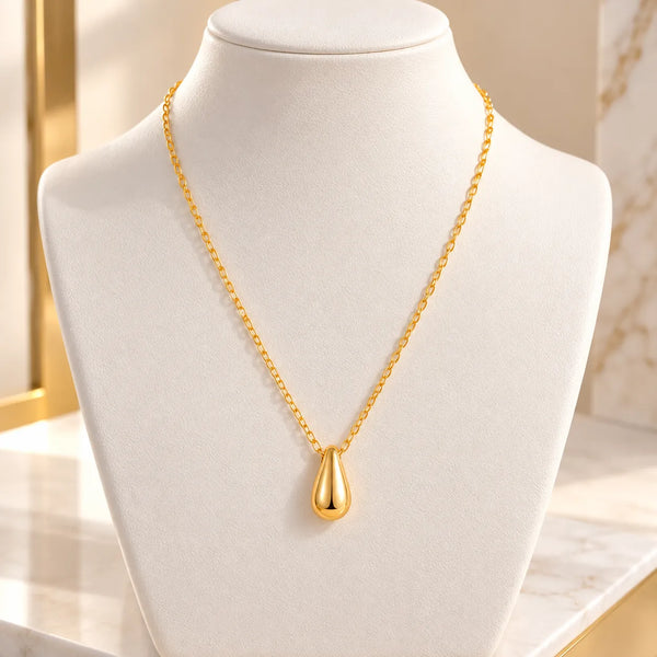 Golden Teardrop Minimal Pendant Necklace