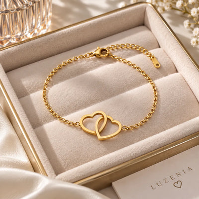 Interlocked Hearts Gold Bracelet