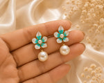 Ocean Pearl Bloom Earrings 1