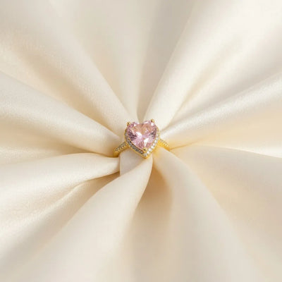 Roselle Pink Heart Halo Crystal Ring