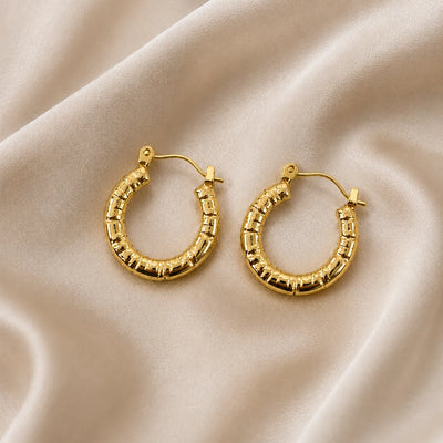 Sculpted Ribbed Gold Hoop Earrings